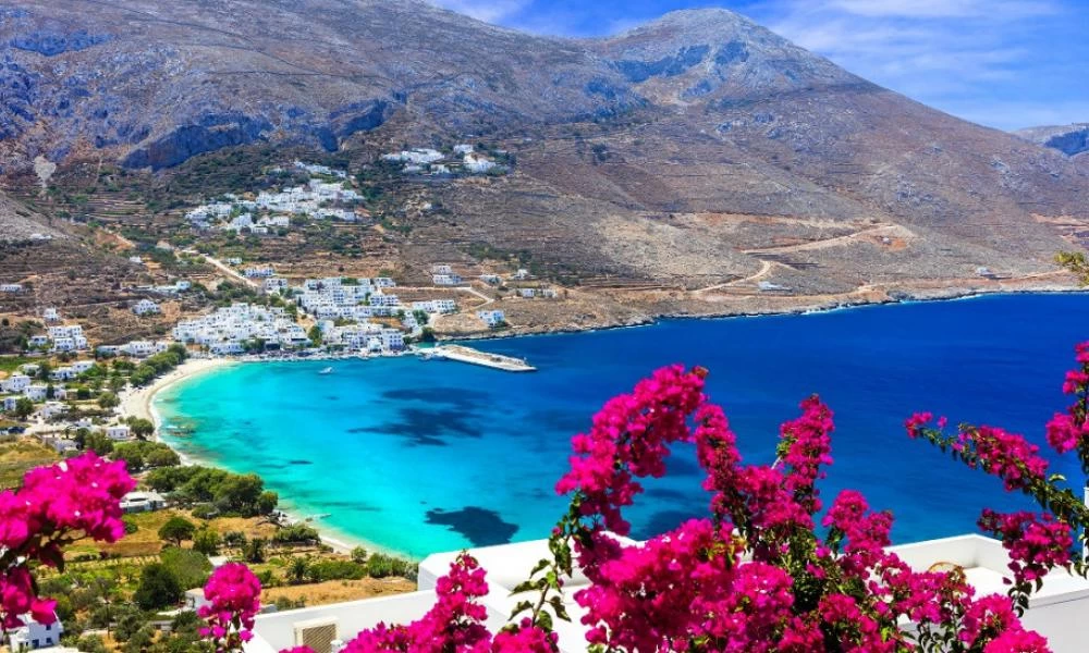 Νησιά: Ποια κινδυνεύουν με lockdown εξαιτίας του κορονοϊού